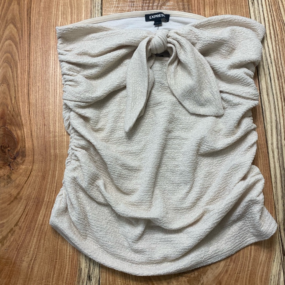 Express strapless top